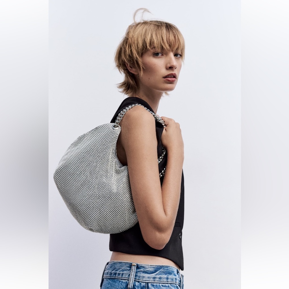 ✨SALE✨ ZARA RHINESTONE MINI TOTE
✨SALE✨